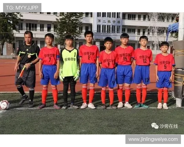 广州足球队荣登足球状态排行榜榜首引领全国球队奋勇争先